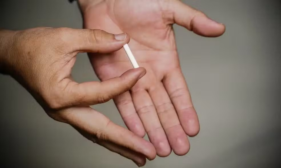 anvisa-suspende-uso-de-implantes-hormonais-manipulados