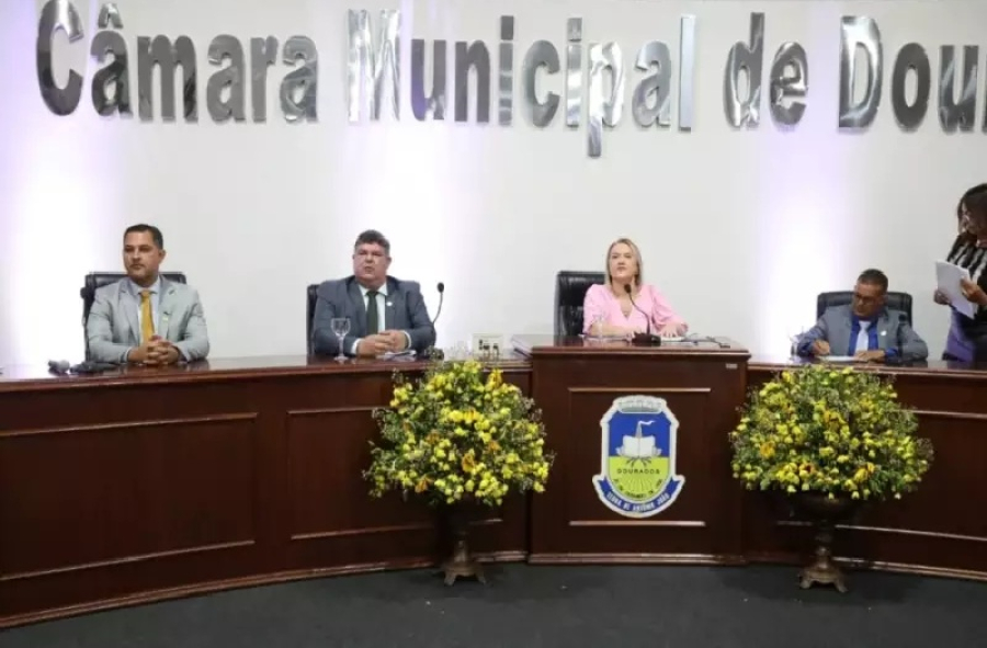mp-arquiva-acao-contra-eleicao-antecipada-e-camara-escolhe-presidente-no-dia-2