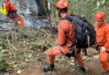 Justiça bloqueia bens de empresa após queda de helicóptero com 4 mortos no Rio