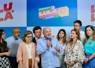 Lula defende investimento público e celebra avanço na redução da jornada de trabalho